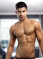 Incredible bonus set of Nicco Sky showing off his gorgeous bod.