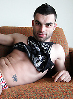 Straight mates - Meet our new mate Renato Mario