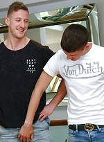 Straight Muscular Hunk Noah gets Wanked & Sucked by Naughty Dominic & Both Shoot Buckets!